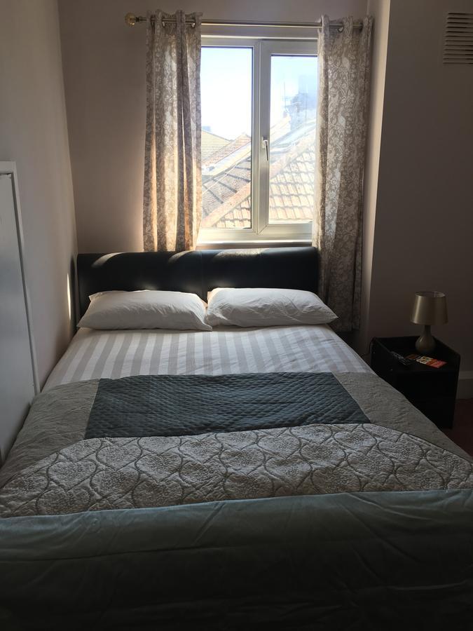 Elris Essex House Hotel Clacton-on-Sea Esterno foto